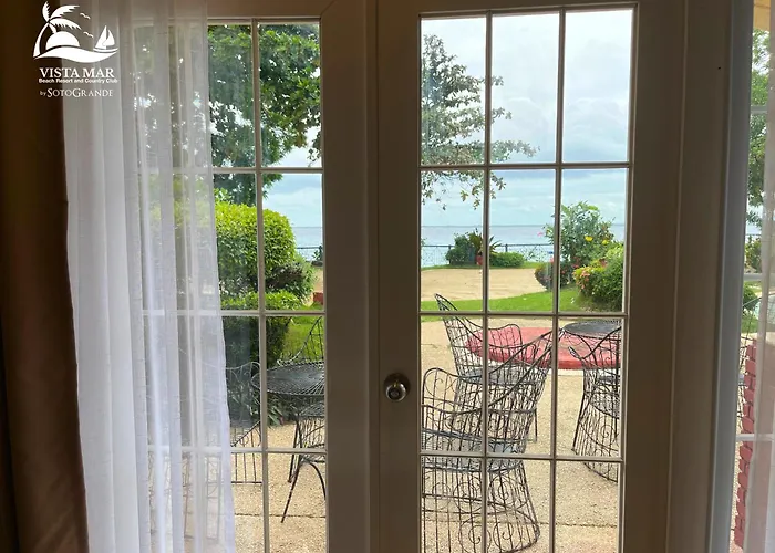 Vista Mar & Country Club Resort