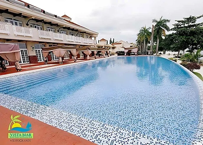 Vista Mar & Country Club Ferieanlegg 3*